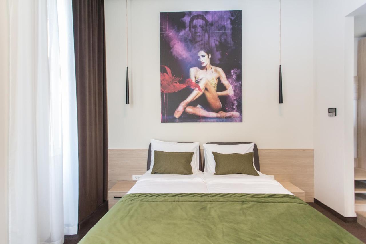 Hotel Grand Hedonist Pančevo Exteriér fotografie
