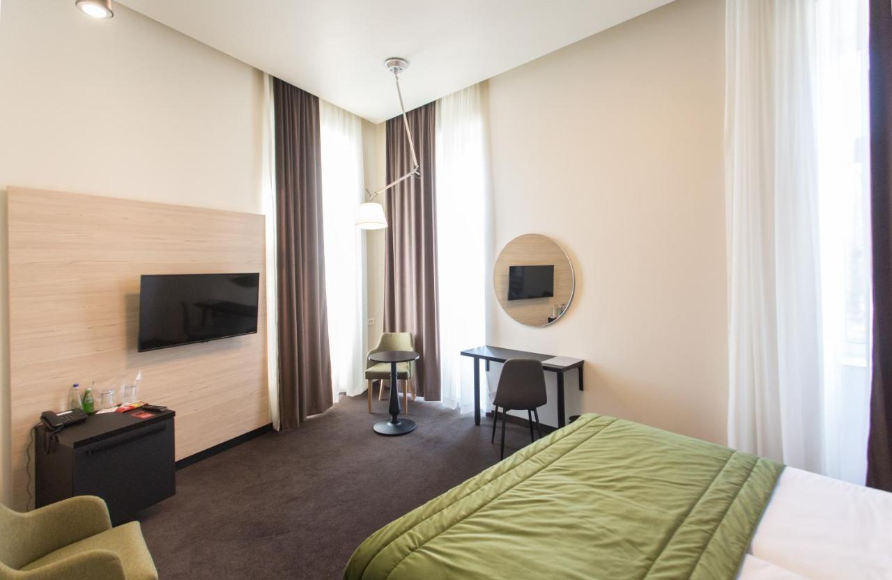 Hotel Grand Hedonist Pančevo Exteriér fotografie