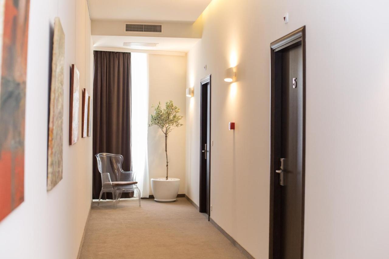 Hotel Grand Hedonist Pančevo Exteriér fotografie